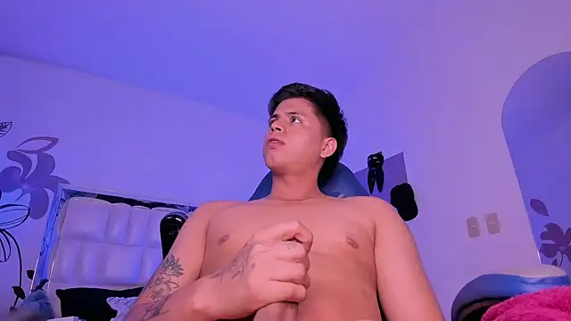 Niicky1  online show from February 27, 11:48 pm