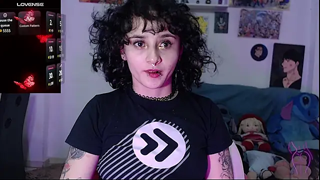 kitty22  online show from November 11, 1:06 pm