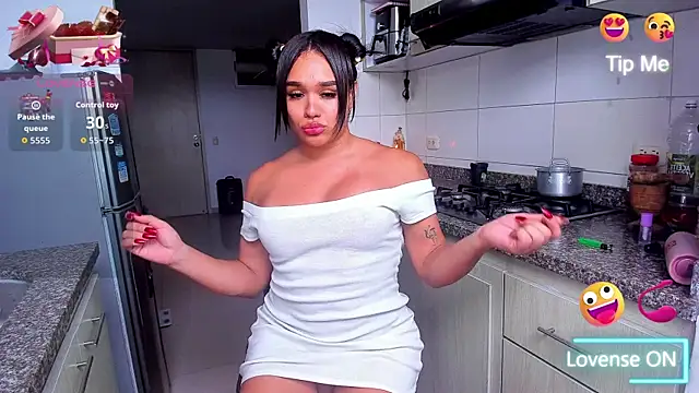 AbrilStivenson  online show from September 8, 6:51 pm