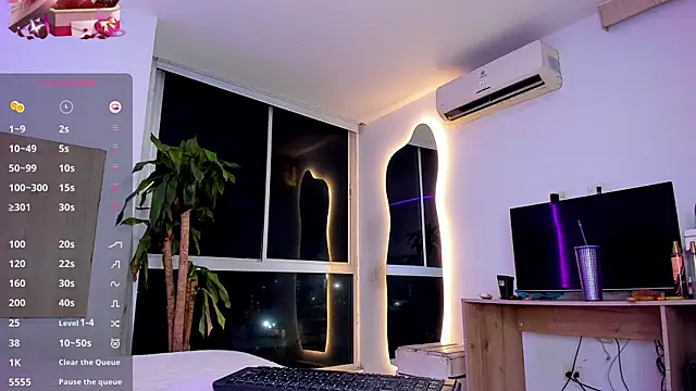 AbrilStivenson  online show from March 14, 2:42 am