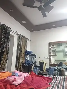 lund lol online show from March 16, 7:48 am