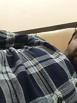 lund lol online show from March 8, 9:39 am