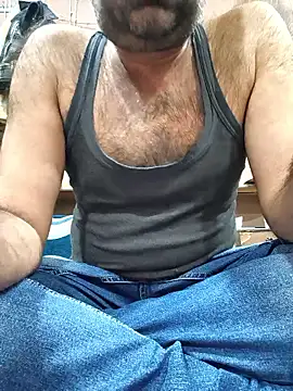 Snapshot of lund_lol chatting on February 12, 9:20 am lund lol online show from February 12, 9:20 am