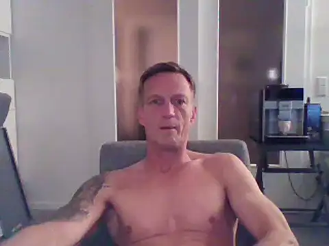 dirks71 online show from March 1, 6:11 pm