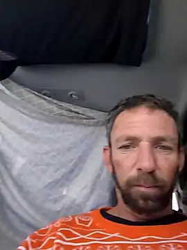 Treemandude online show from December 16, 5:39 pm