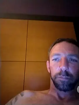 Snapshot of Treemandude chatting on November 25, 5:02 pm Treemandude online show from November 25, 5:02 pm