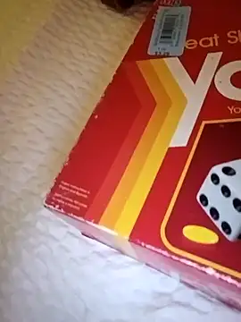 Snapshot of Treemandude chatting on November 7, 6:29 am Treemandude online show from November 7, 6:29 am