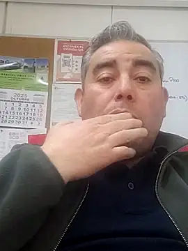 Manolete007x online show from November 4, 10:35 pm