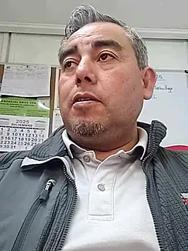 Manolete007x online show from December 2, 10:44 pm