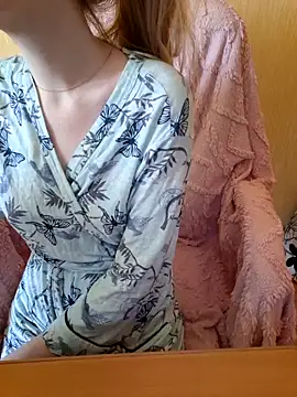 Elza kom online show from April 4, 6:09 am