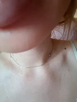 Elza kom online show from November 3, 2:17 am