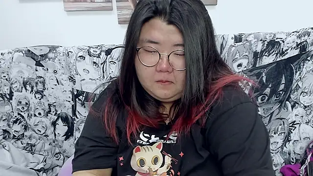 Nadine asian online show from January 4, 11:22 am