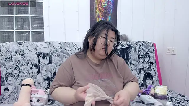 Nadine asian online show from October 5, 8:27 am