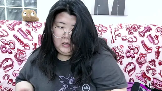 Nadine asian online show from April 3, 8:32 am