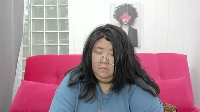 Nadine asian online show from March 8, 8:17 am