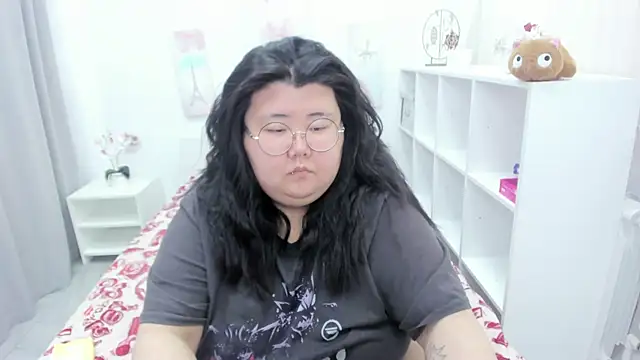 Nadine asian online show from April 30, 3:02 am