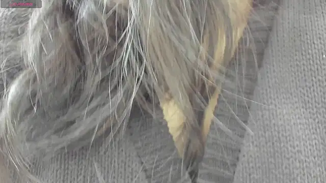 Snapshot of Nadine_asian chatting on December 23, 4:01 am Nadine asian online show from December 23, 4:01 am