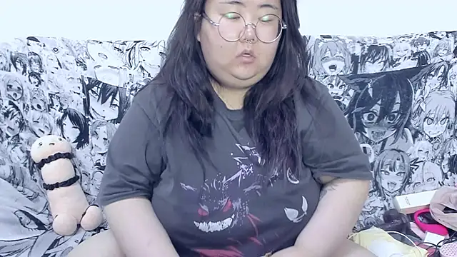 Nadine asian online show from September 18, 2:25 am