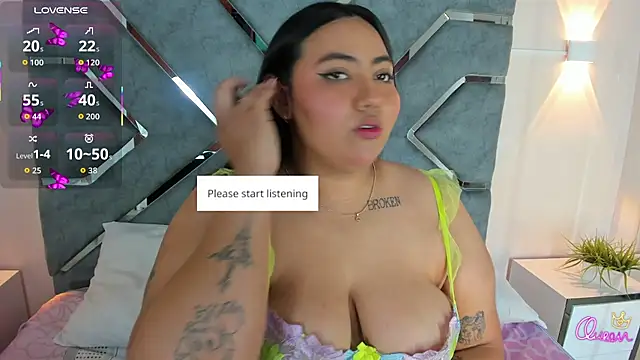 Snapshot of LucciaPorter chatting on July 17, 2:03 pm LucciaPorter online show from July 17, 2:03 pm