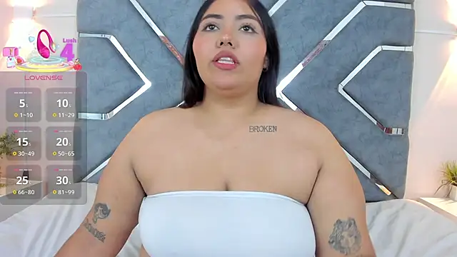 LucciaPorter online show from September 29, 10:26 pm