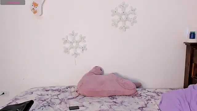 LucciaPorter online show from December 7, 6:54 pm