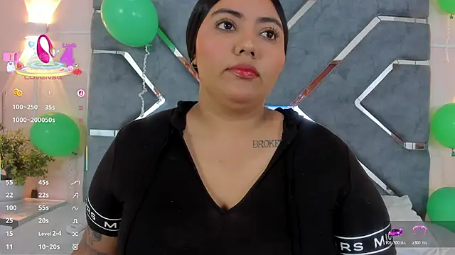 LucciaPorter online show from March 18, 1:57 pm