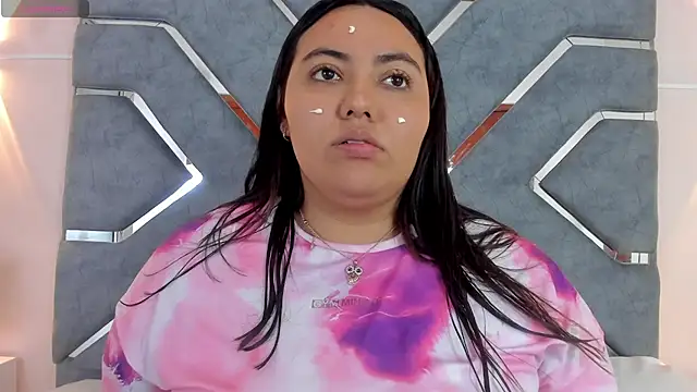 LucciaPorter online show from March 2, 2:02 pm