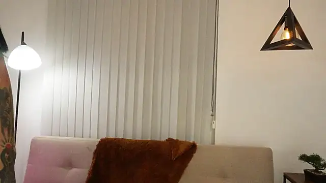 Sofhia cruz online show from November 19, 11:27 pm