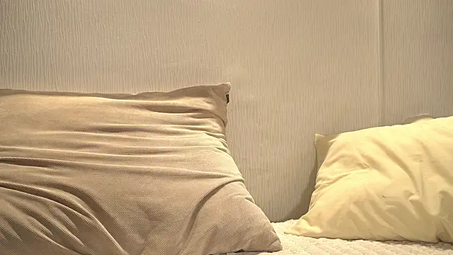 Snapshot of Sofhia_cruz chatting on June 2, 8:42 pm Sofhia cruz online show from June 2, 8:42 pm