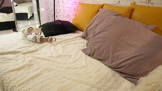 Sofhia cruz online show from November 10, 8:14 pm