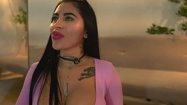 Snapshot of Sofhia_cruz chatting on July 11, 8:42 pm Sofhia cruz online show from July 11, 8:42 pm