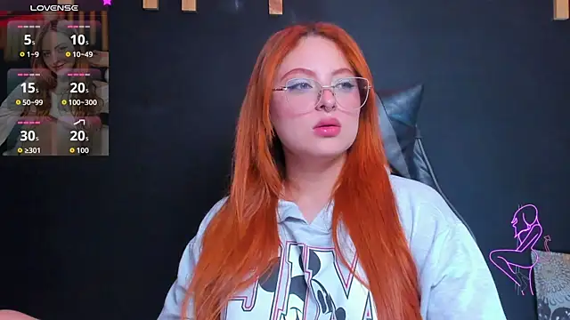 izyzys baker online show from April 12, 6:05 am