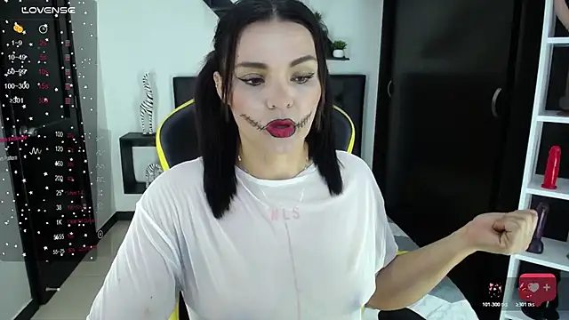 Snapshot of kendalladam chatting on October 29, 8:08 pm kendalladam online show from October 29, 8:08 pm