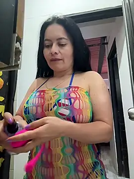 Janna099 online show from July 4, 9:30 pm