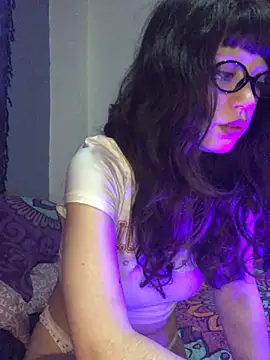 Snapshot of Fo0xybby chatting on June 14, 3:19 am Fo0xybby online show from June 14, 3:19 am