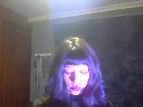 Snapshot of Fo0xybby chatting on May 15, 11:03 pm Fo0xybby online show from May 15, 11:03 pm