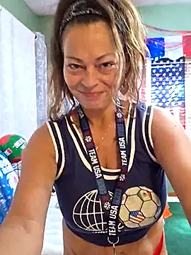 Snapshot of Erotic_and_Exotic chatting on June 19, 7:41 pm Erotic and Exotic online show from June 19, 7:41 pm