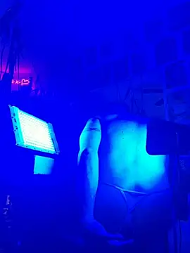 luvs2cumm69 online show from February 7, 9:06 am