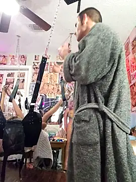 Snapshot of luvs2cumm69 chatting on October 4, 10:50 am luvs2cumm69 online show from October 4, 10:50 am