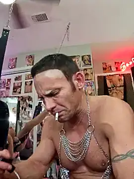 Snapshot of luvs2cumm69 chatting on March 8, 3:35 pm luvs2cumm69 online show from March 8, 3:35 pm