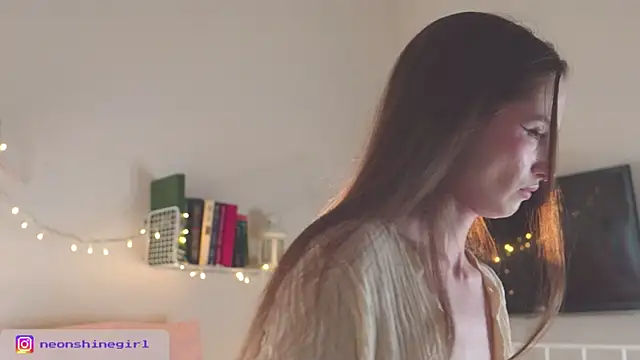 NeonShine online show from December 5, 6:01 am