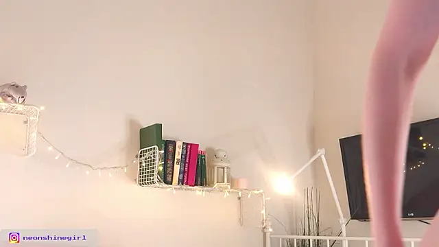 NeonShine online show from March 20, 4:35 am