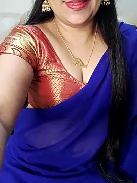 Traditional Housewife  online show from September 14, 2:50 pm
