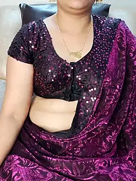 Traditional Housewife  online show from September 13, 1:49 am