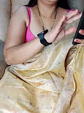 Traditional Housewife  online show from March 12, 2:20 am