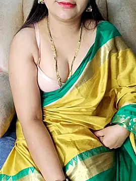 Traditional Housewife  online show from March 11, 1:59 am