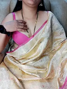 Traditional Housewife  online show from March 16, 3:50 pm