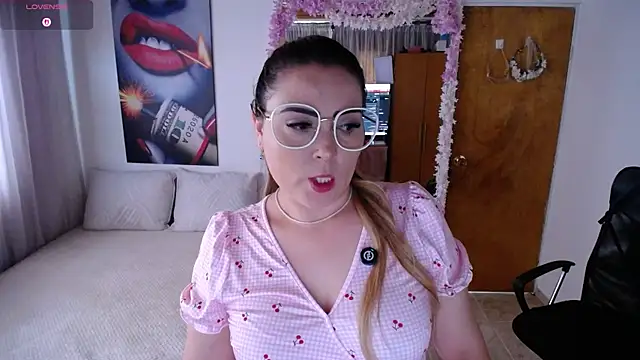 Sahory   online show from July 8, 9:37 pm