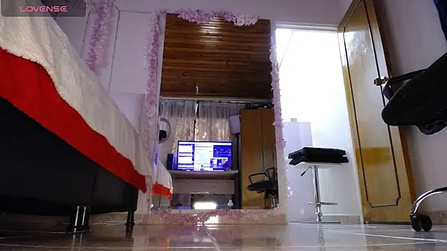 Sahory   online show from November 13, 7:40 pm