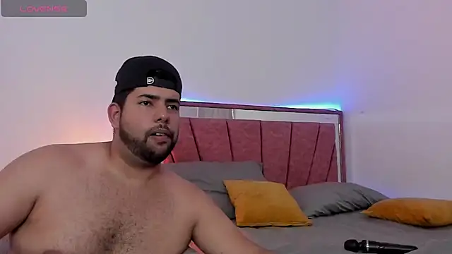 passionate love22 online show from April 16, 9:39 pm